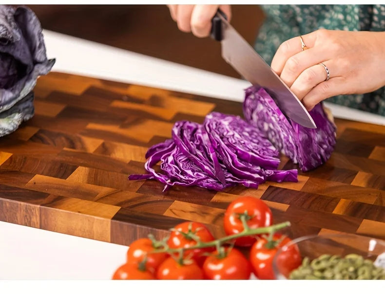 Heavy-Duty Camellia Wood Cutting Board
